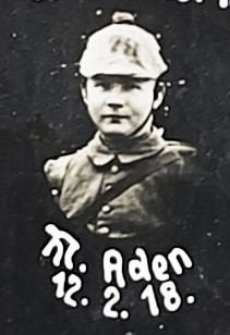Bi000729.jpg